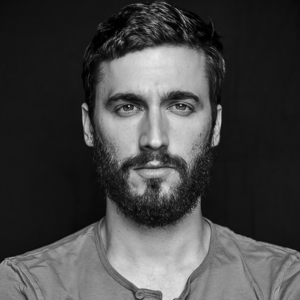 Igli MEZINI